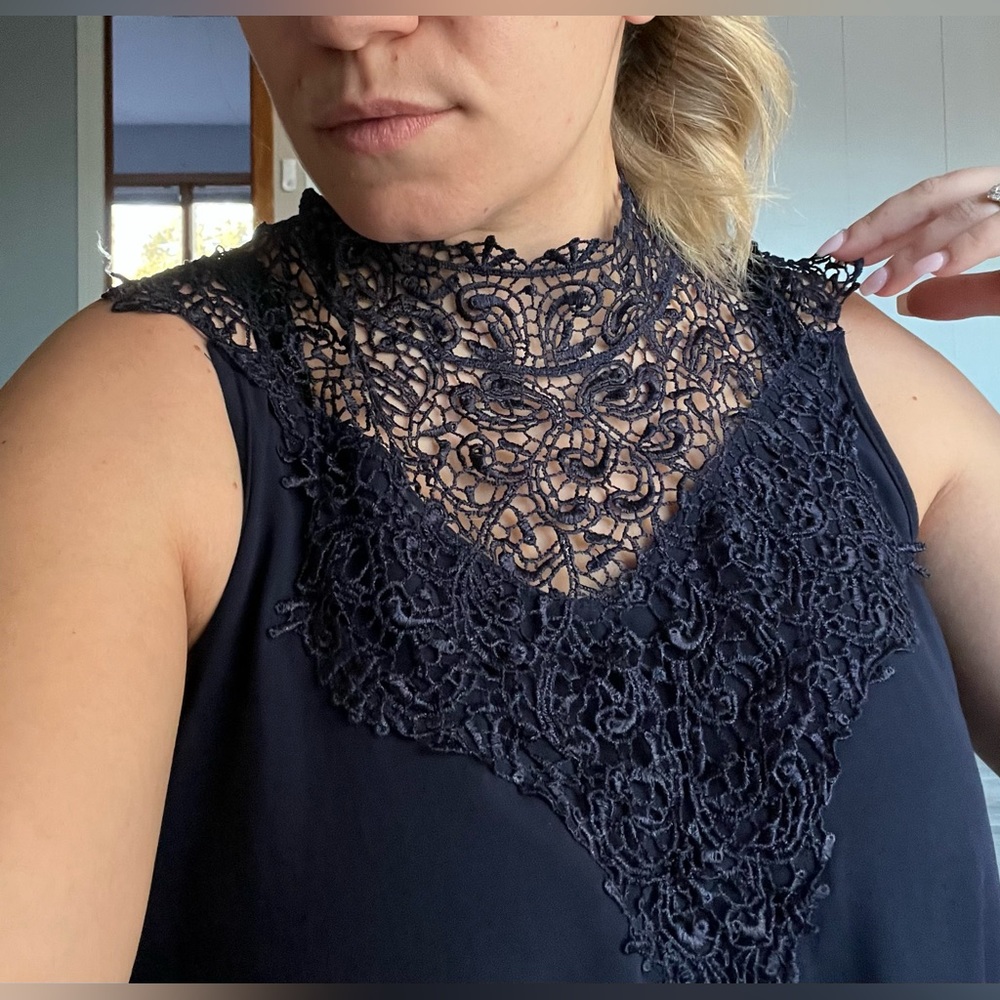 #34 NWTT lacy and flowy top in dark blue